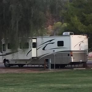 Meet your Posher, Jose